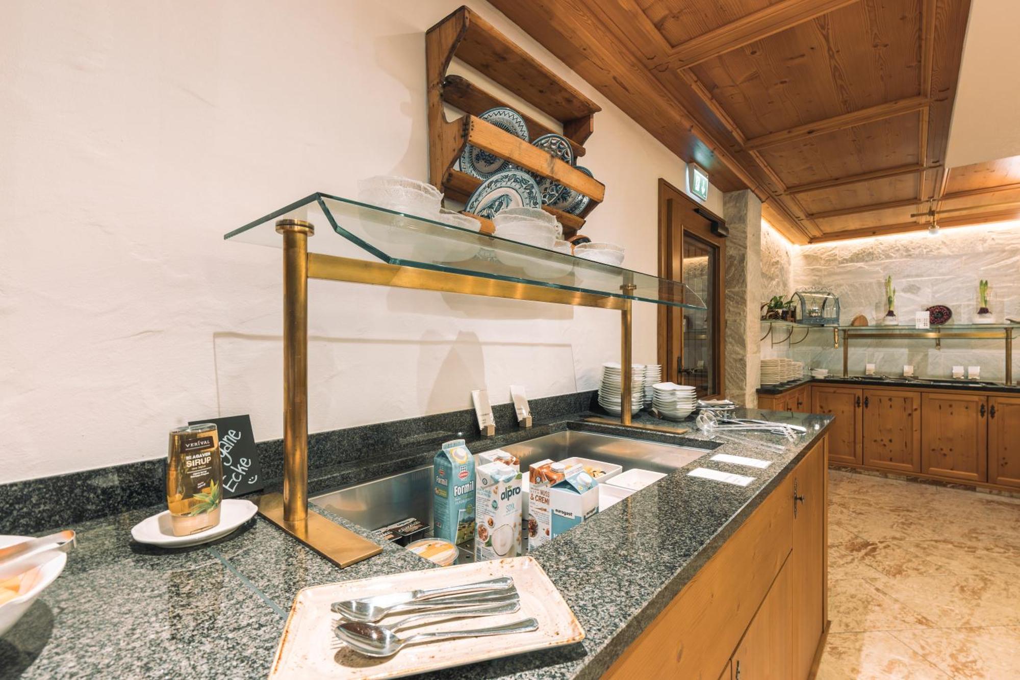 Hotel Olympia Ischgl Esterno foto