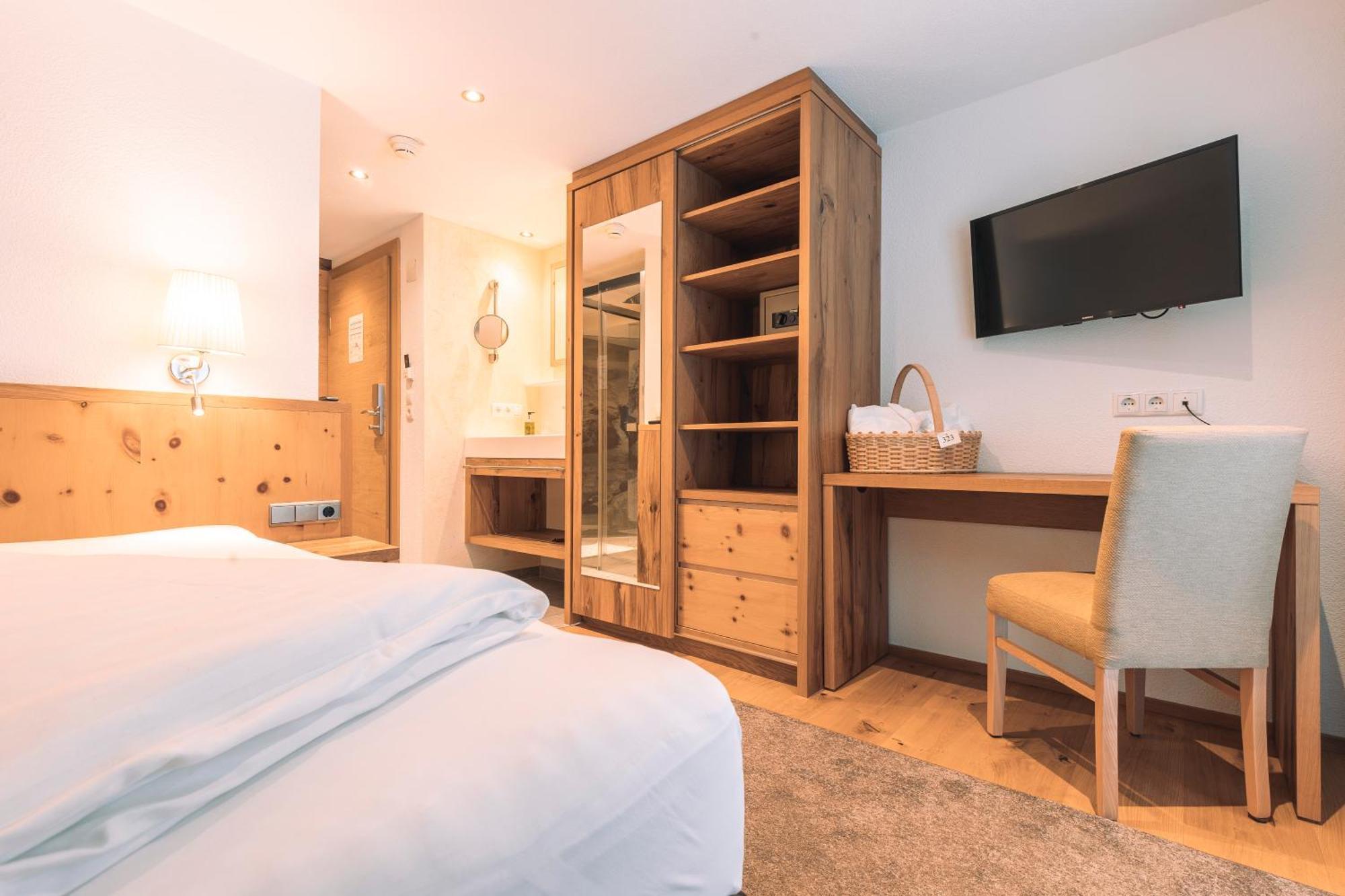 Hotel Olympia Ischgl Esterno foto