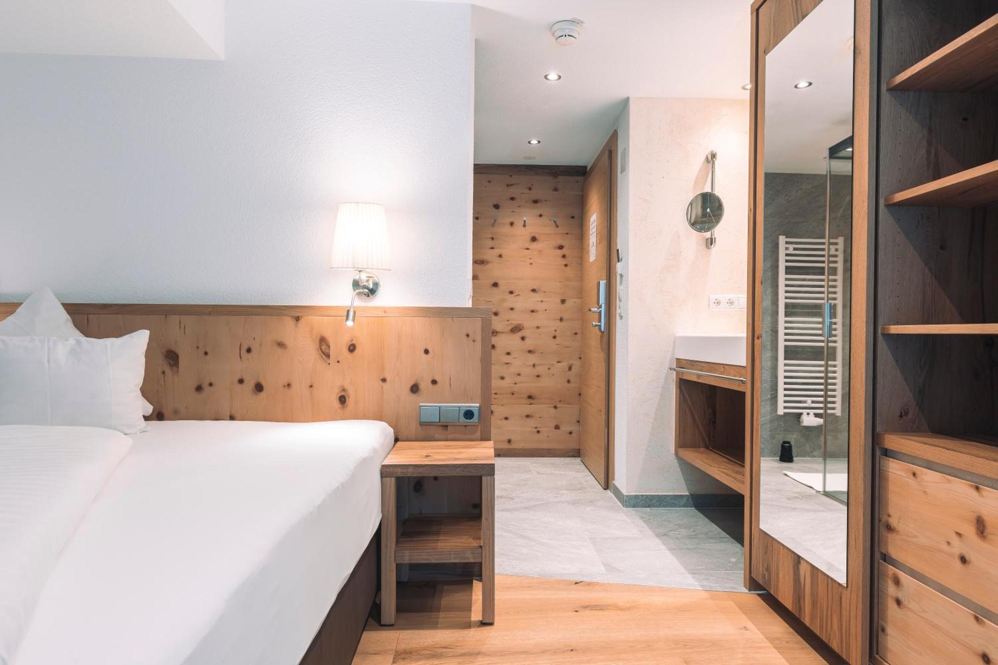 Hotel Olympia Ischgl Esterno foto
