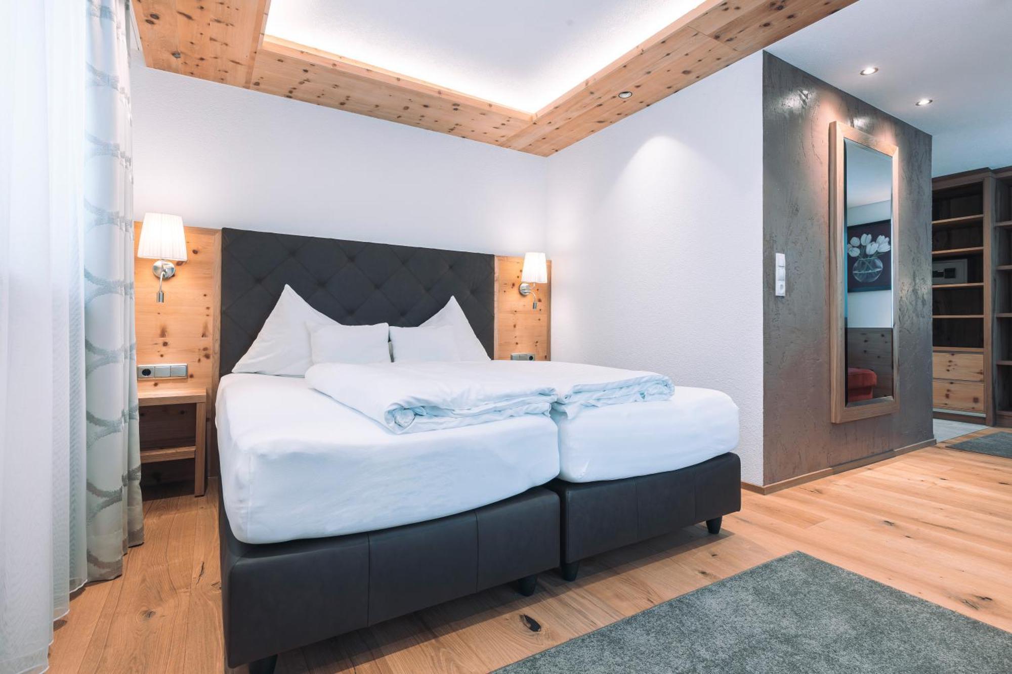 Hotel Olympia Ischgl Esterno foto