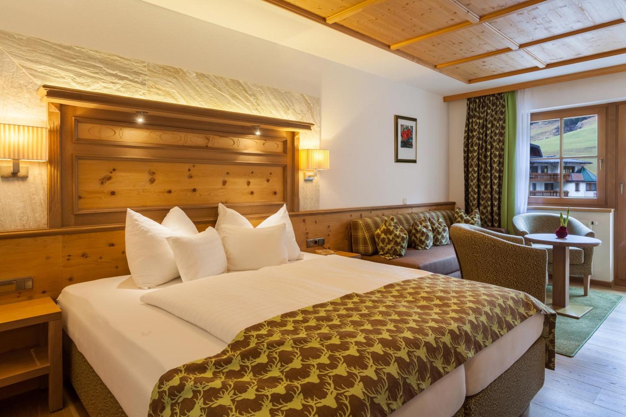 Hotel Olympia Ischgl Esterno foto
