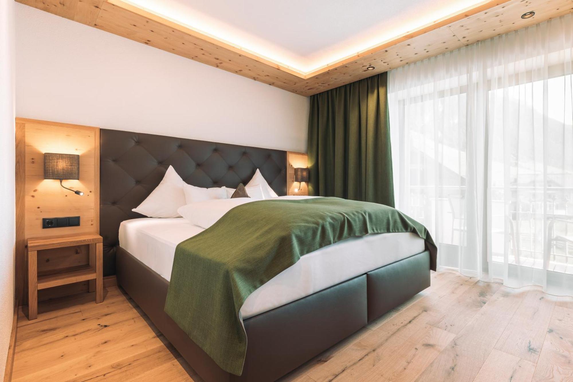 Hotel Olympia Ischgl Esterno foto